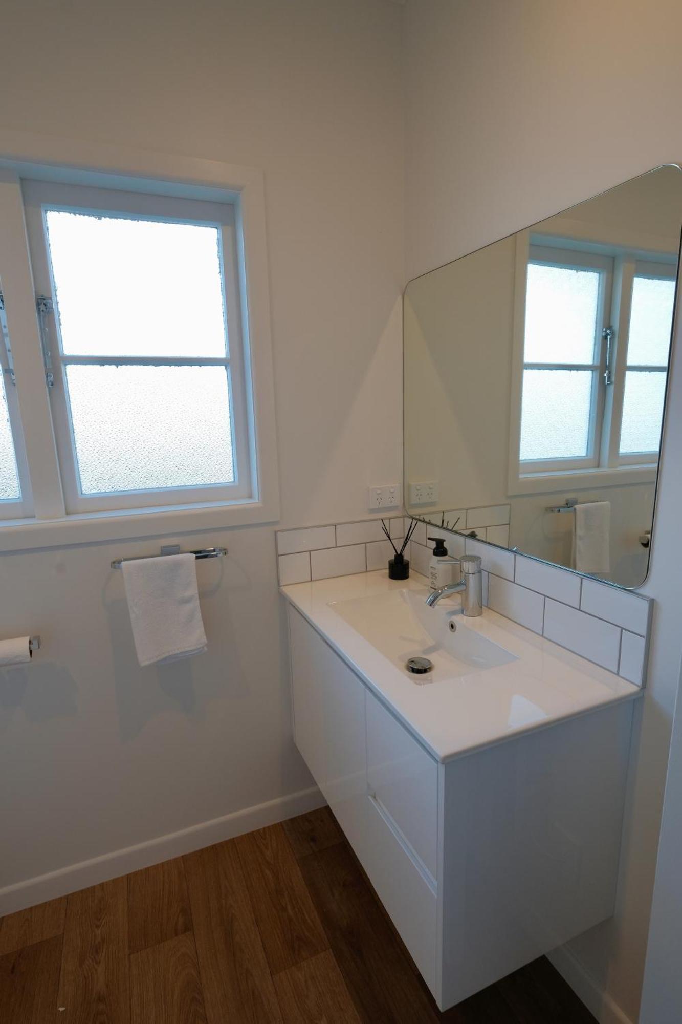 4 Bedroom In Great Location Hamilton Extérieur photo