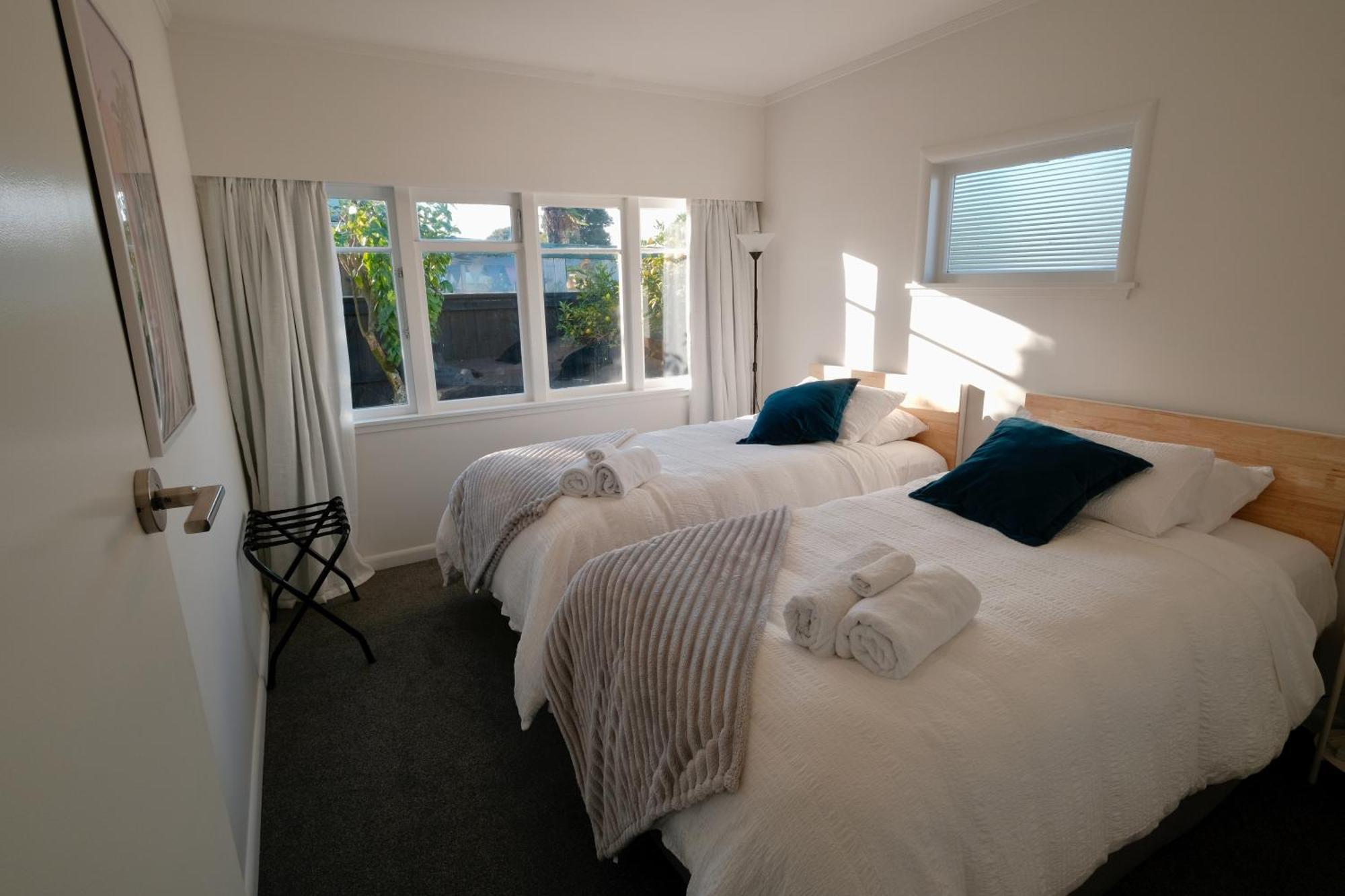 4 Bedroom In Great Location Hamilton Extérieur photo